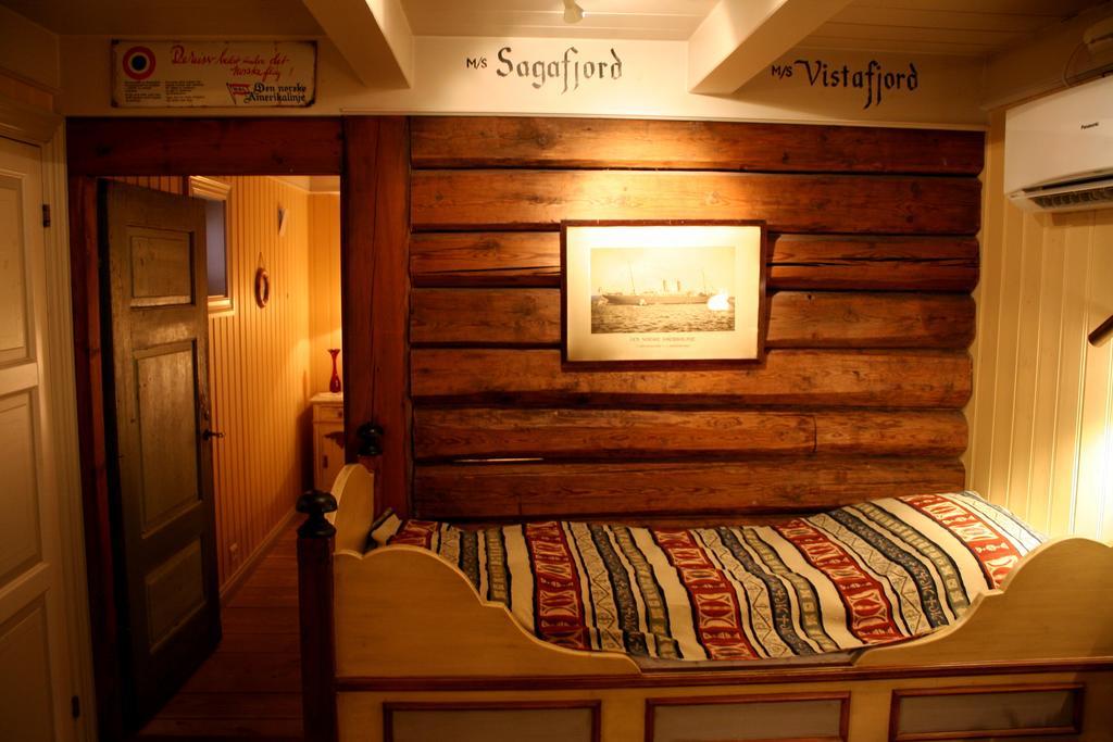 Risør Det Lille Hotel חדר תמונה